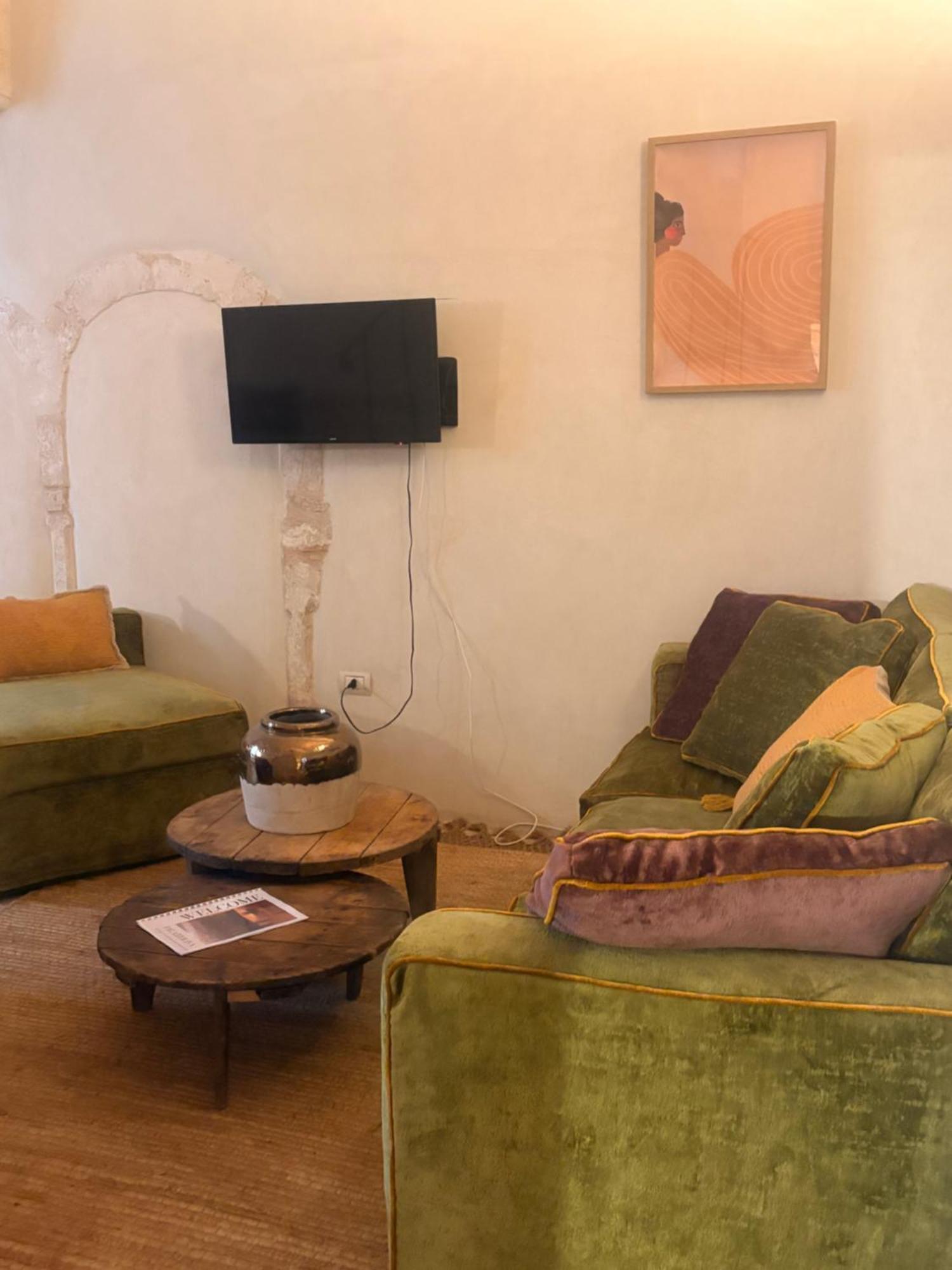 Palazzoliva - Luxury Boho Chic Guest House In The Historic Heart Of Martina Franca Exterior photo